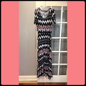 LuLaRoe Ana maxi dress size L in black/white/coral print